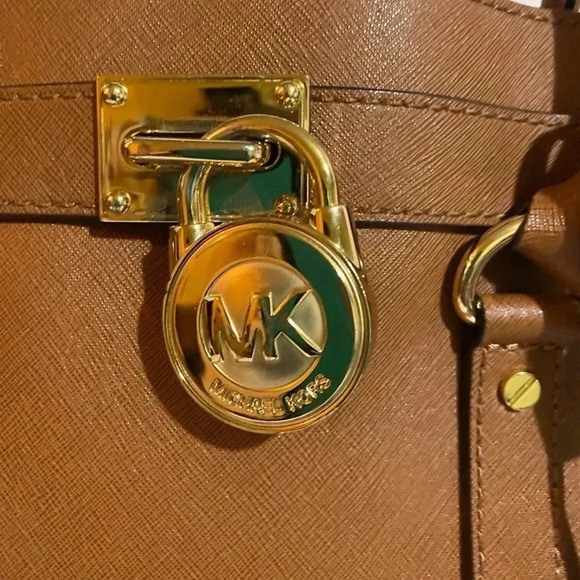 Michael kors brown saffiano leather satchel handbag - Picture 7 of 12